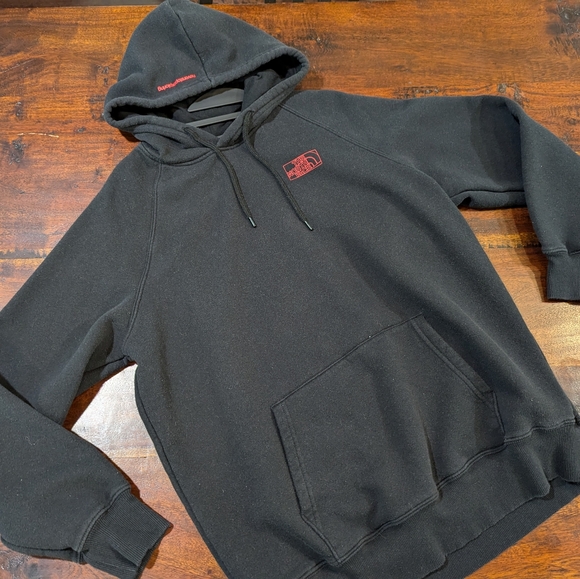 The North Face Women's Graphic Injection Hoodie XL - Picture 8 of 11